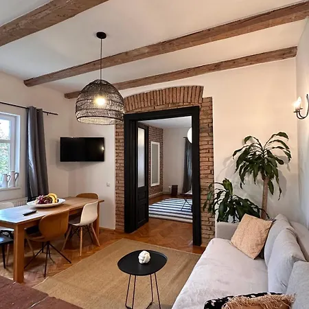 Wonderfull Cozy - Old Town Center Braşov