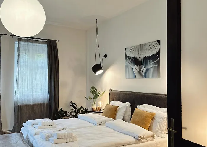 Wonderfull Cozy - Old Town Center Villa